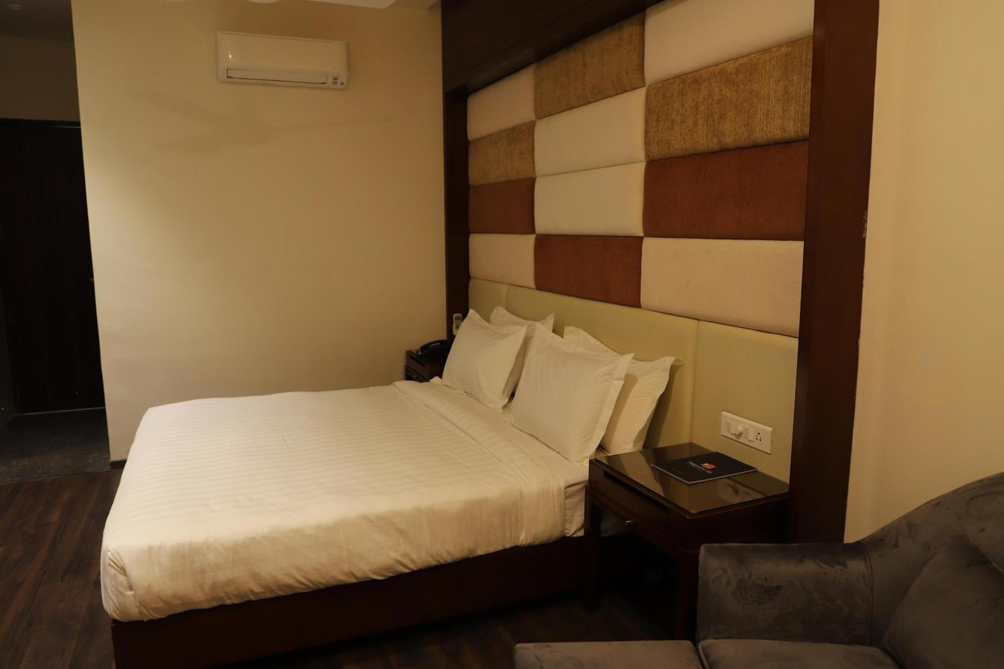 Cassa Marina Beach Resort Damlawari ภายนอก รูปภาพ